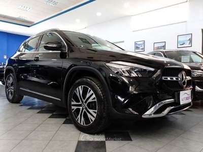 Mercedes-Benz GLA 2.0 d 150 CV PROGRESSIVE ADVANCED Nero usata Carlentini