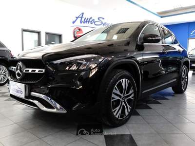Mercedes-Benz GLA 2.0 d 150 CV PROGRESSIVE ADVANCED Nero usata Carlentini