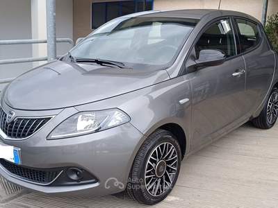 Lancia Ypsilon Garantita Grigio usata Modugno