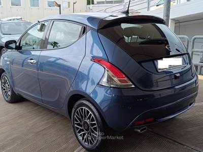 Lancia Ypsilon Platino Blu/Azzurro usata Modugno