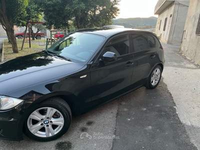 BMW Serie 1 116d BMW IN OTTIME CONDIZIONI NO PERDITEMPO  Nero usata Crotone