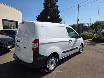Ford Transit Courier 1.5 TDCi 75CV Van Entry Bianco usata Taranto