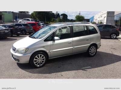 Opel Zafira Zafira 2.0 DTI Elegance 7 POSTI Argento usata Udine Opel Zafira Zafira 2.0 DTI Elegance 7 POSTI Argento usata Udine