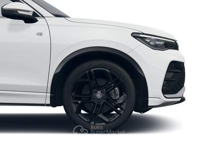 Volkswagen Tiguan 2.0 TDI 150 CV DSG R-Line Plus Bianco usata San Martino Buon Albergo