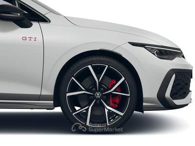 Volkswagen Golf 2.0 TSI GTI DSG Bianco usata San Martino Buon Albergo