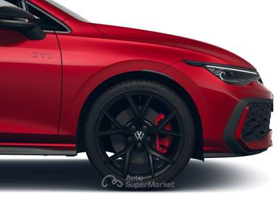 Volkswagen Golf 2.0 TSI GTI DSG Rosso usata San Martino Buon Albergo
