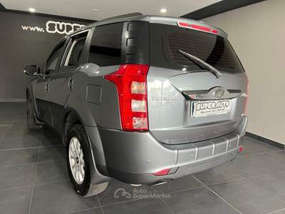 Mahindra XUV500 2.2 16V FWD W6. 7 POSTI Grigio usata Atena lucana