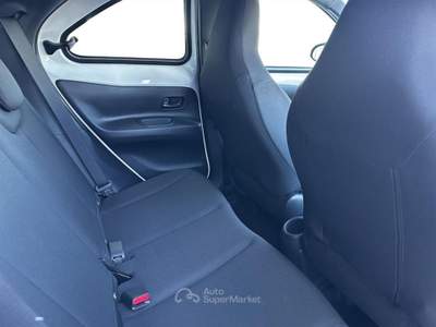 Toyota Aygo 1.0 VVT-i 72 CV 5 porte ACTIVE Bianco usata Maniago