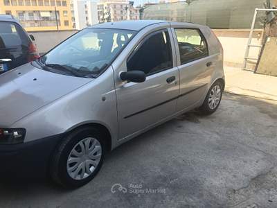 Fiat Punto Ben tenuta Argento usata Reggio di Calabria
