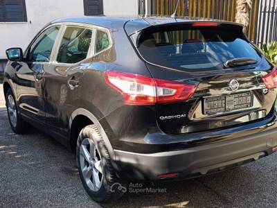 Nissan Qashqai Unico Proprietario non fumatore Nero usata Napoli