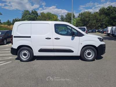 Peugeot Partner 50kwH 136cv L1 Premium 1000kg Bianco usata Roma