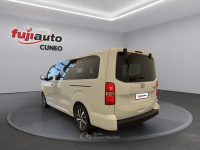 Toyota Proace Proace Verso 2.0d 144cv S&S L2 Executive D 8p.ti Bianco usata Cuneo