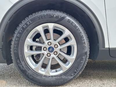 Ford Kuga Kuga 1.5 ecoblue titanium business 2wd 120cv auto Bianco usata San Vendemiano