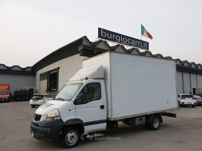 Renault Trucks Mascott cassonato Bianco usata Carugo