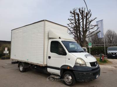 Renault Trucks Mascott cassonato Bianco usata Carugo
