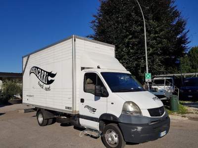 Renault Trucks Mascott Perfetto 4800cm h 2680 cm Bianco usata Carugo
