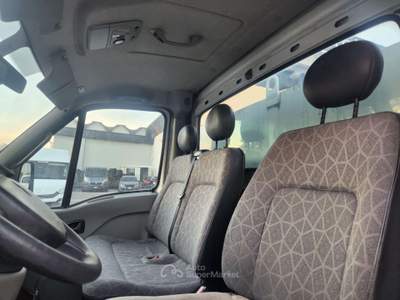 Renault Trucks Mascott 130.35 GRU E RIBALTABILE Bianco usata Carugo