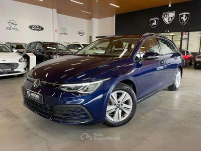 Volkswagen Golf Golf Variant 1.0 etsi evo Life 110cv dsg Blu/Azzurro usata Verona