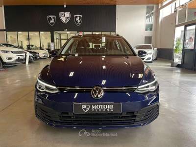 Volkswagen Golf Golf Variant 1.0 etsi evo Life 110cv dsg Blu/Azzurro usata Verona