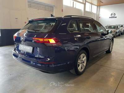 Volkswagen Golf Golf Variant 1.0 etsi evo Life 110cv dsg Blu/Azzurro usata Verona