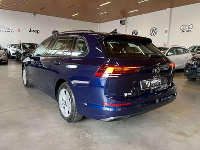 Volkswagen Golf Golf Variant 1.0 etsi evo Life 110cv dsg Blu/Azzurro usata Verona