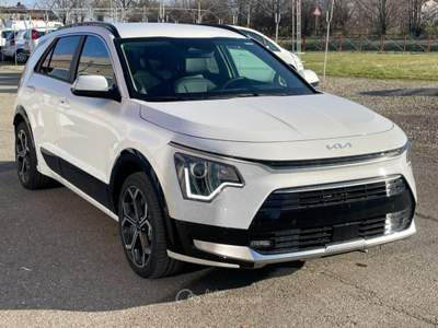 Kia Niro Tri-Fuel 1.6 GDi DCT HEV GPL Business Bianco usata Scandiano