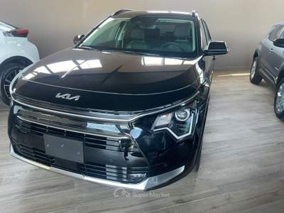 Kia Niro Tri-Fuel 1.6 GDi DCT HEV GPL Business Nero usata Scandiano
