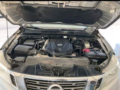Nissan Navara Nissan Np 300 pick up 4x4 manuale Grigio usata Odolo