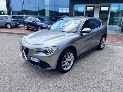 Alfa Romeo Stelvio 2.2 Turbodiesel 210 CV AT8 Q4 Executive Grigio usata Pieve di Soligo