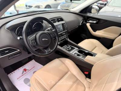 Jaguar F-Pace 2.0 D 180cv AWD Prestige - Motore nuovo Blu/Azzurro usata Castellaneta