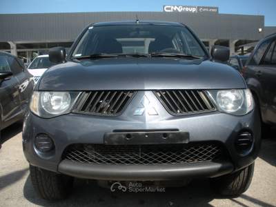 Mitsubishi L200 pick-up Nero usata Frosinone