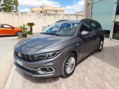 Fiat Tipo 1.3 Mjt S&S SW Easy Business Grigio usata Caprarica di Lecce