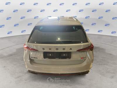 Skoda Octavia 2.0 TSI RS DSG Argento usata Pistoia