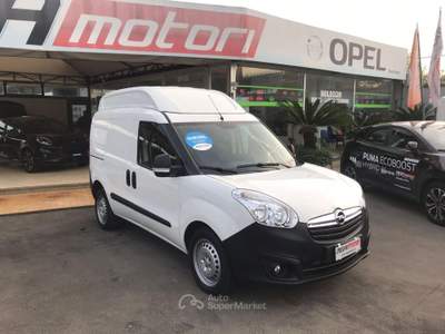 Opel Combo 1.6 CDTI 105CV PC-TA Van Blitz (1000kg) E6 Bianco usata Giugliano in Campania