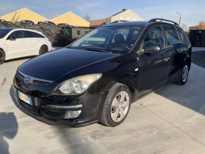 Hyundai i30 CW 1.4 16V 109CV BlueDr. GPL Act.Sp. Grigio usata Pieve di Cento