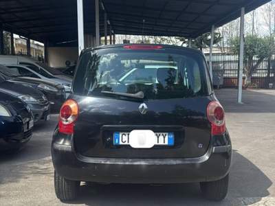 Renault Modus 1A  SErie Nero usata Frattaminore