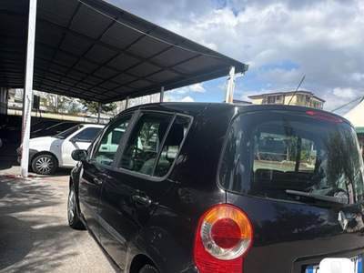 Renault Modus 1A  SErie Nero usata Frattaminore