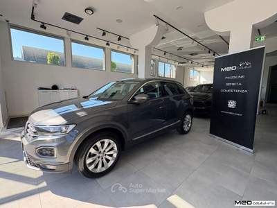 Volkswagen T-Roc 1.0 TSI Style BlueMotion Tech. Grigio usata Rimini