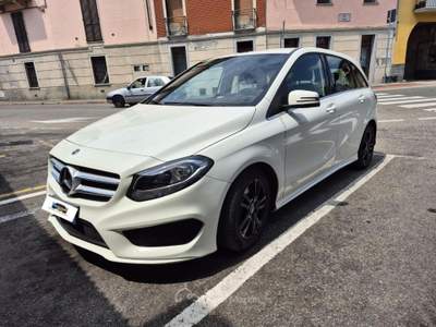 Mercedes-Benz Classe B d Automatic PACK AMG Bianco usata Galliate