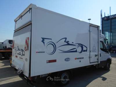 Iveco Daily DAILY  CABINATO Bianco usata PARMA