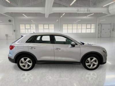 Audi Q3 35 2.0 tdi Business Advanced s-tronic Grigio usata Cervignano del Friuli