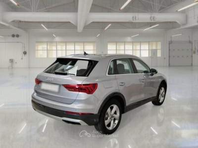 Audi Q3 35 2.0 tdi Business Advanced s-tronic Grigio usata Cervignano del Friuli