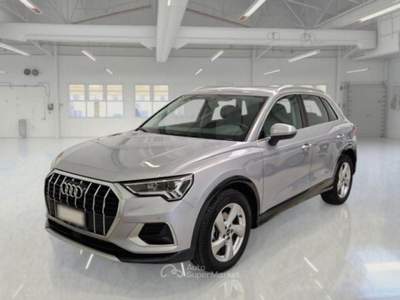 Audi Q3 35 2.0 tdi Business Advanced s-tronic Grigio usata Cervignano del Friuli