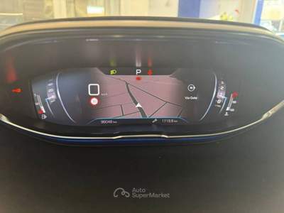 Peugeot 3008 1.5 bluehdi Allure Pack s&s 130cv eat8 usata Licata