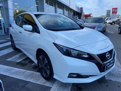 Nissan Leaf e+ Acenta 62KW Bianco usata San Martino Siccomario