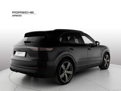 Porsche Cayenne 3.0 V6 E-Hybrid Nero usata Milano