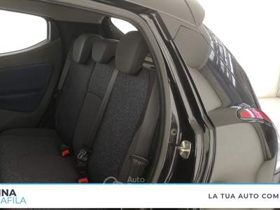 Lancia Ypsilon  - ypsilon 1.0 firefly hybrid gold s&s 70cv 5p.ti Nero usata Marcianise