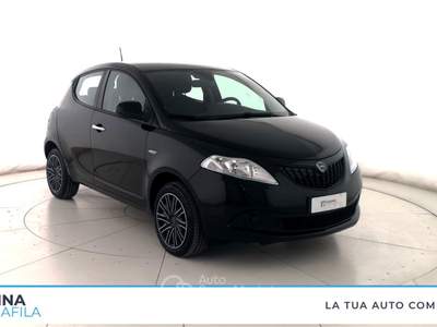 Lancia Ypsilon  - ypsilon 1.0 firefly hybrid gold s&s 70cv 5p.ti Nero usata Marcianise