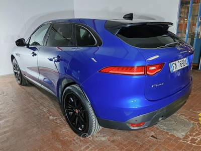 Jaguar F-Pace 2.0d Portfolio AWD 240cv Auto + Navi + Camera Blu/Azzurro usata Torino