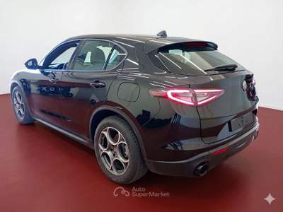 Alfa Romeo Stelvio 2.2d 160cv Sprint LED+Navi+Palette al Vol.+Camera Nero usata Torino